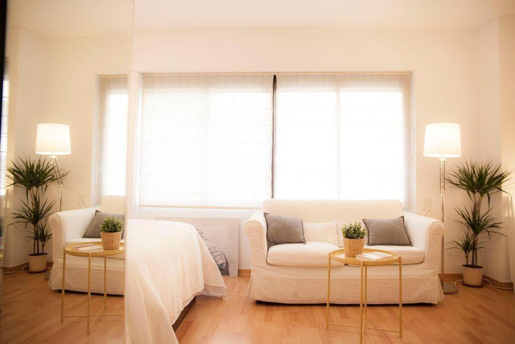 Luxor 7 Apartment Seville Luaran gambar