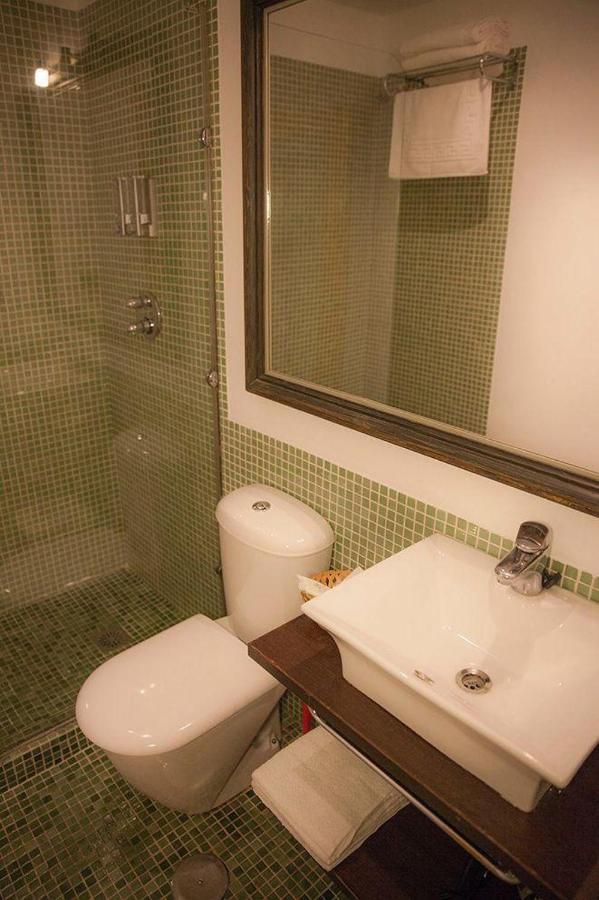 Luxor 7 Apartment Seville Luaran gambar